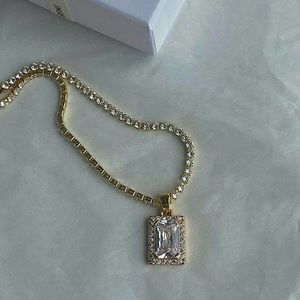 18k gold plated, faux Diamond necklace! Great for a night out!
